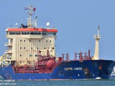 4 vessels , a Tank farm and Jetty