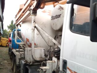 Mercedes ( CONCRETE MIXER/PUMP ) Truck